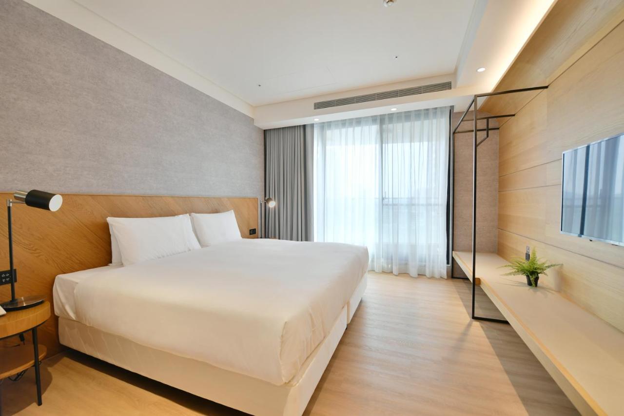 Check Inn Select New Taipei Sanchong Екстер'єр фото