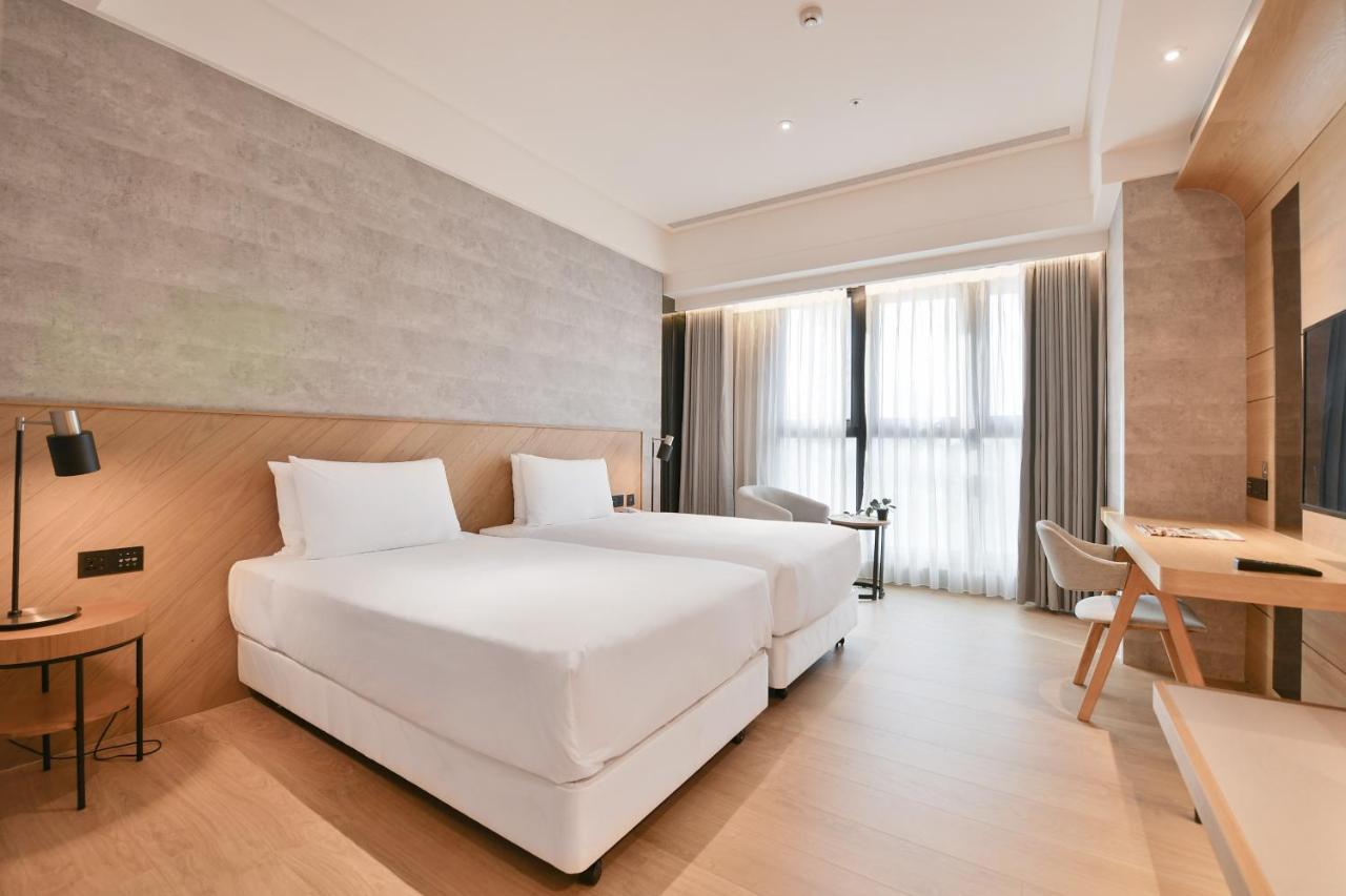 Check Inn Select New Taipei Sanchong Екстер'єр фото