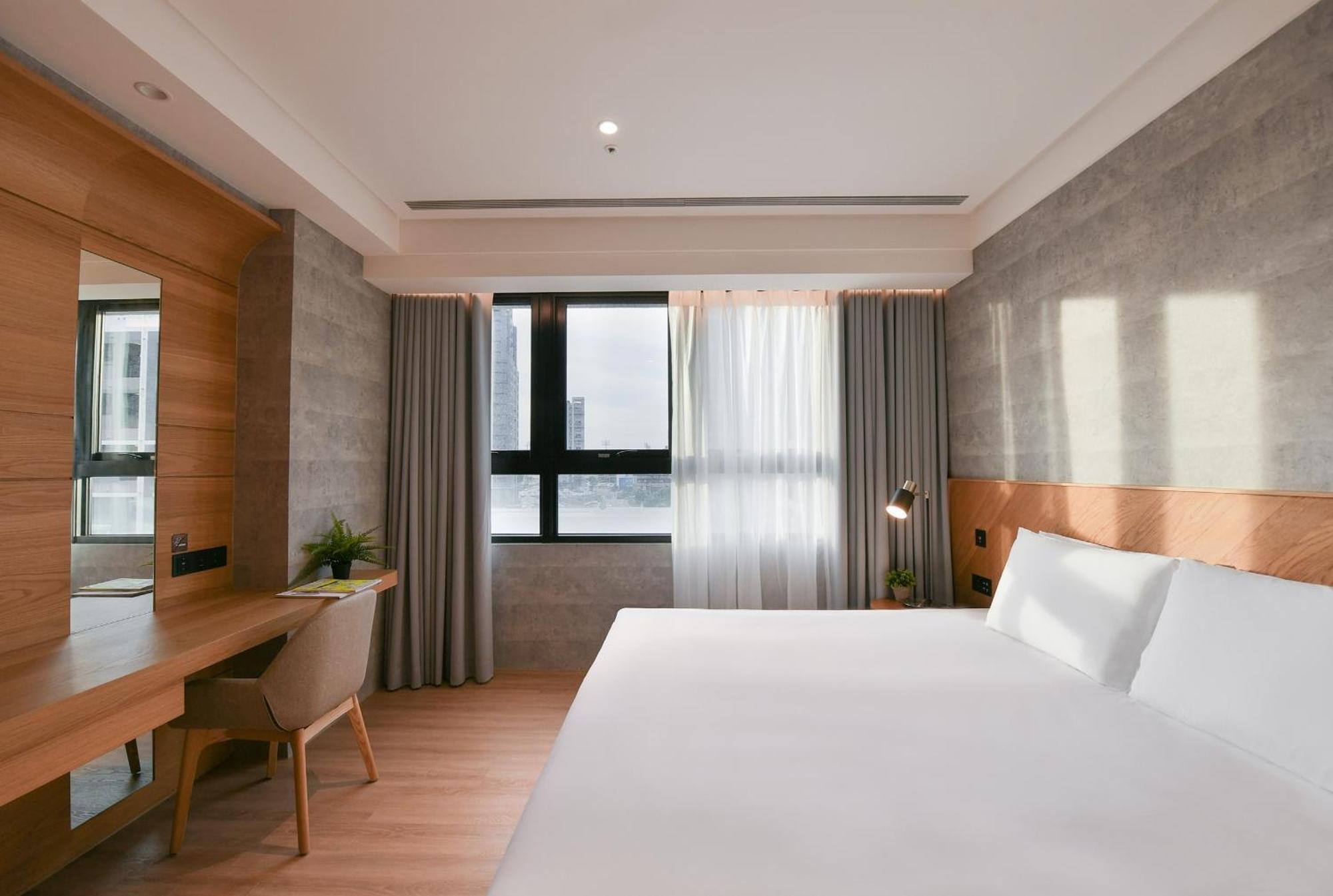 Check Inn Select New Taipei Sanchong Екстер'єр фото