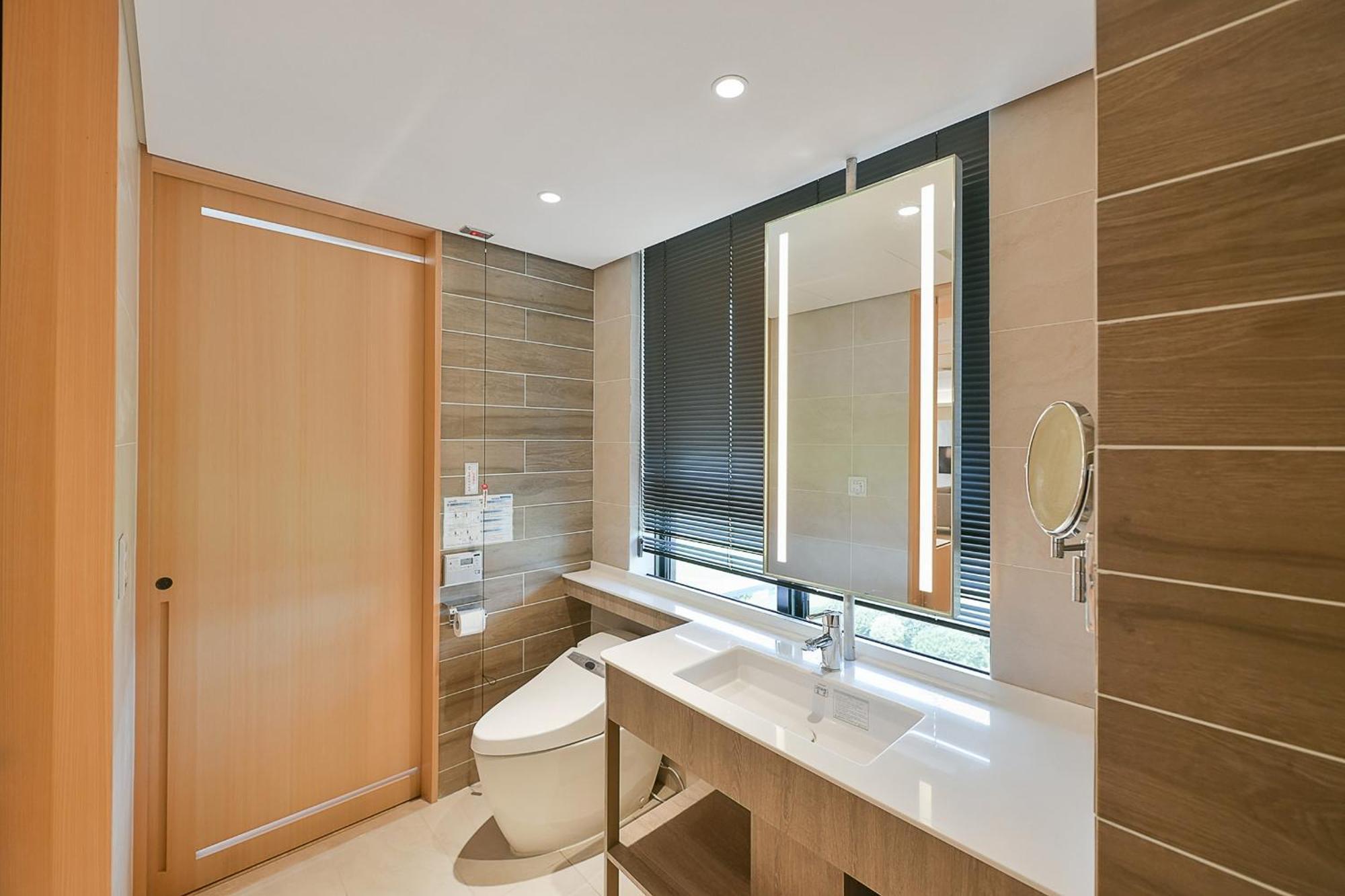 Check Inn Select New Taipei Sanchong Екстер'єр фото