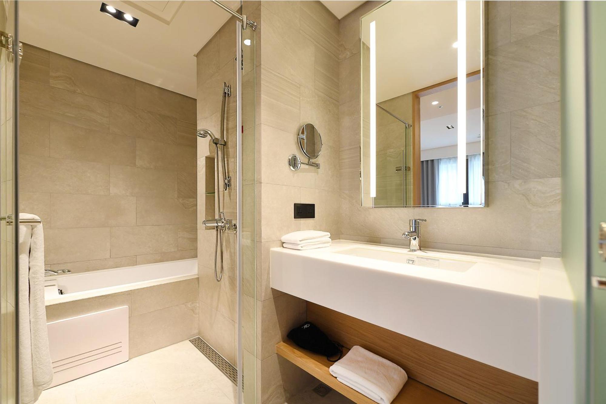 Check Inn Select New Taipei Sanchong Екстер'єр фото